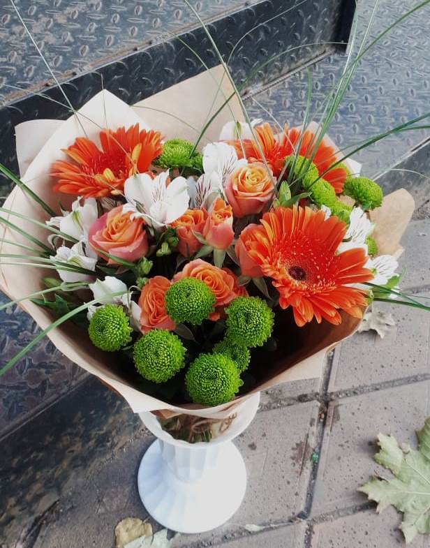 Букет цветов из: Герберы, Хризантемы, Альстромерии и Розы в Дубовке Тульская область