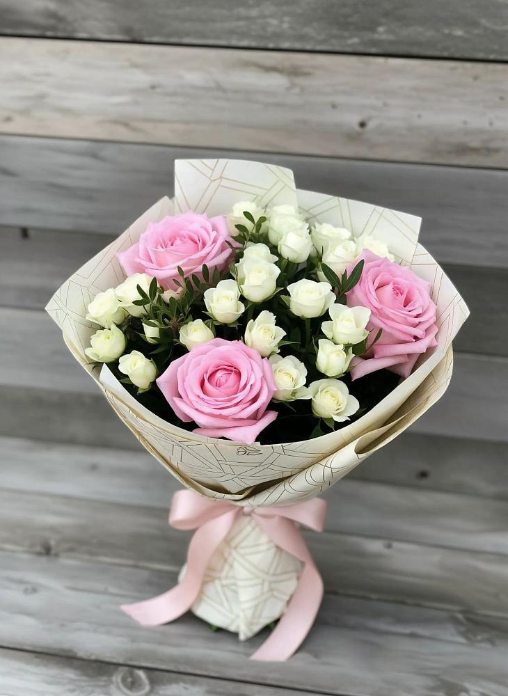Букет цветов из: Розы в Дубовке Тульская область