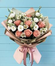 Букет цветов из:  Розы, Альстромерии и Лизиантусы в Дубовке Тульская область