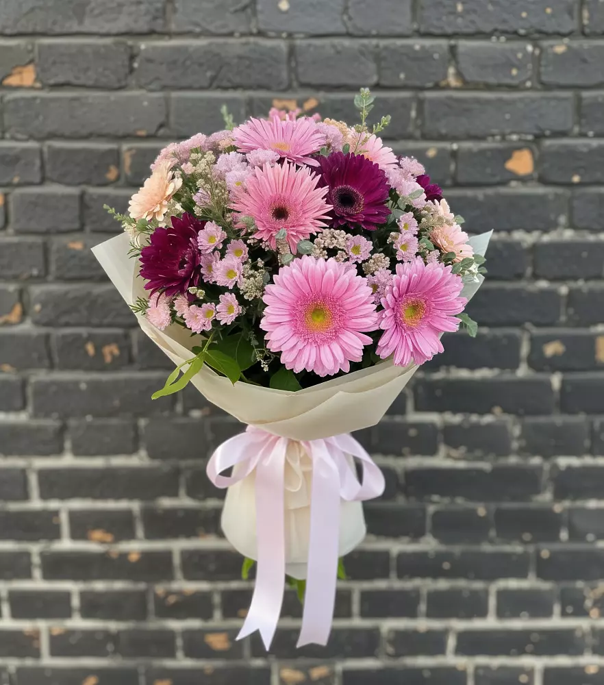 Букет цветов из: Герберы и Хризантемы в Дубовке Тульская область