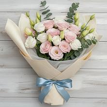 Букет цветов из:  Лизиантусы в Дубовке Тульская область