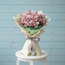 Букет цветов из:  Орхидеи и Розы в Дубовке Тульская область