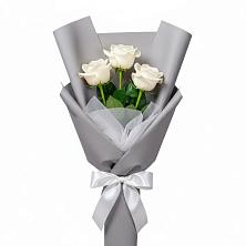 Букет 3 белые розы в Дубовке Тульская область