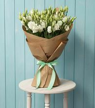 Букет цветов из:  Лизиантусы в Дубовке Тульская область