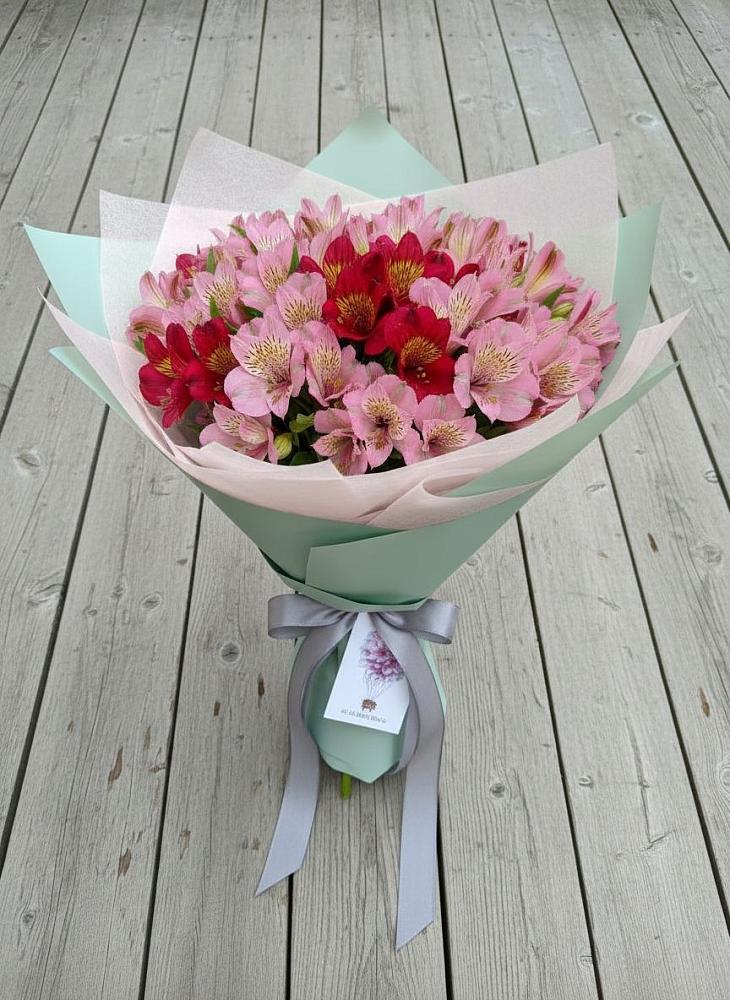 Букет цветов из: Альстромерии в Дубовке Тульская область