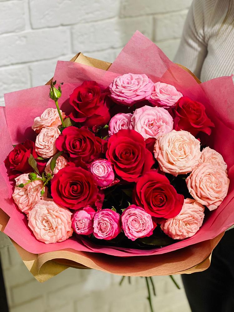 Букет цветов из: Розы в Дубовке Тульская область