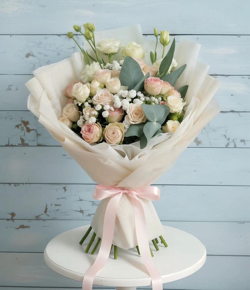 Букет цветов из: Розы и Лизиантусы в Дубовке Тульская область