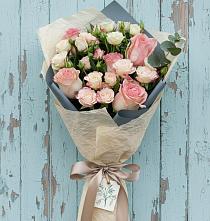 Букет цветов из:  Розы в Дубовке Тульская область