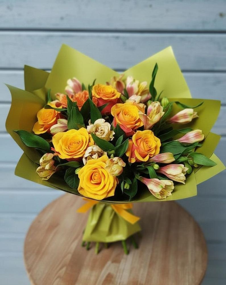 Букет цветов из: Альстромерии и Розы в Дубовке Тульская область