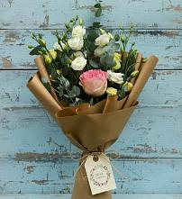 Букет цветов из:  Розы и Лизиантусы в Дубовке Тульская область